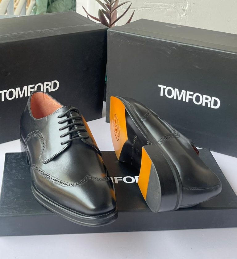 Brogues formal shoes